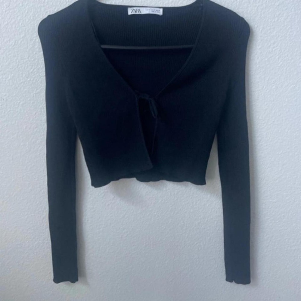 ZARA Black Ribbed Knit Cropped Tie-Front V-Neck Long Sleeve Cardigan S